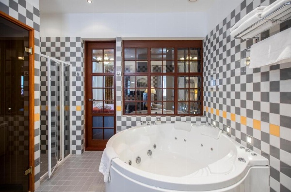 Daugirdas Old City Hotel image 11